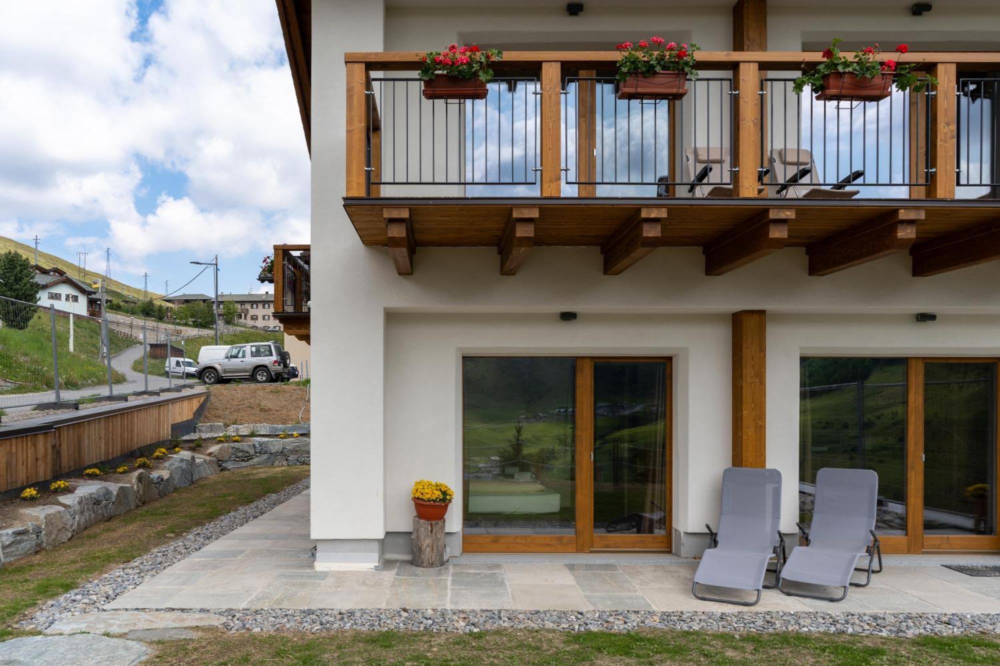 Arion Apartments - Trepalle リヴィーニョ エクステリア 写真